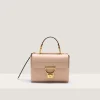 Arlettis Small