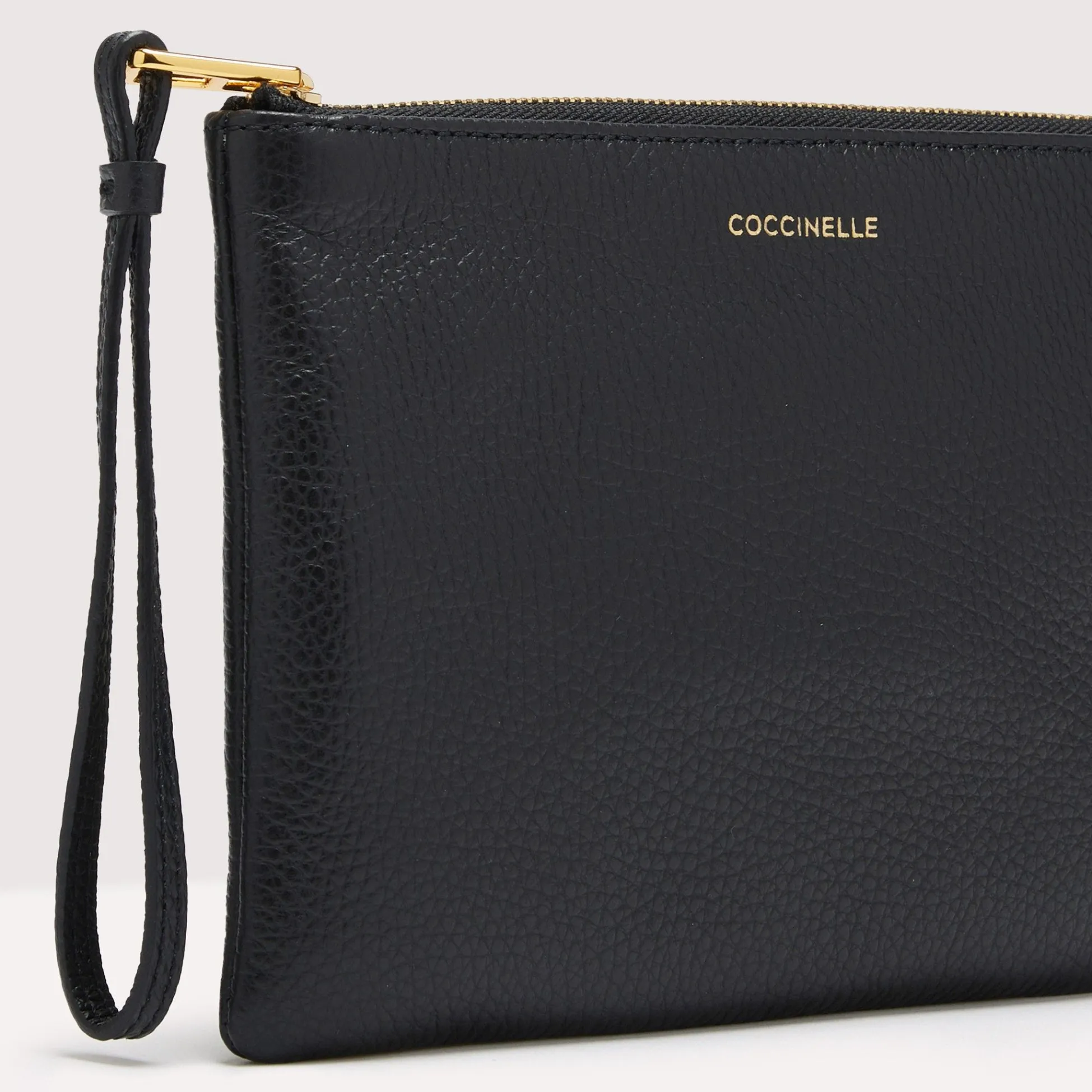 Coccinelle Alias Medium