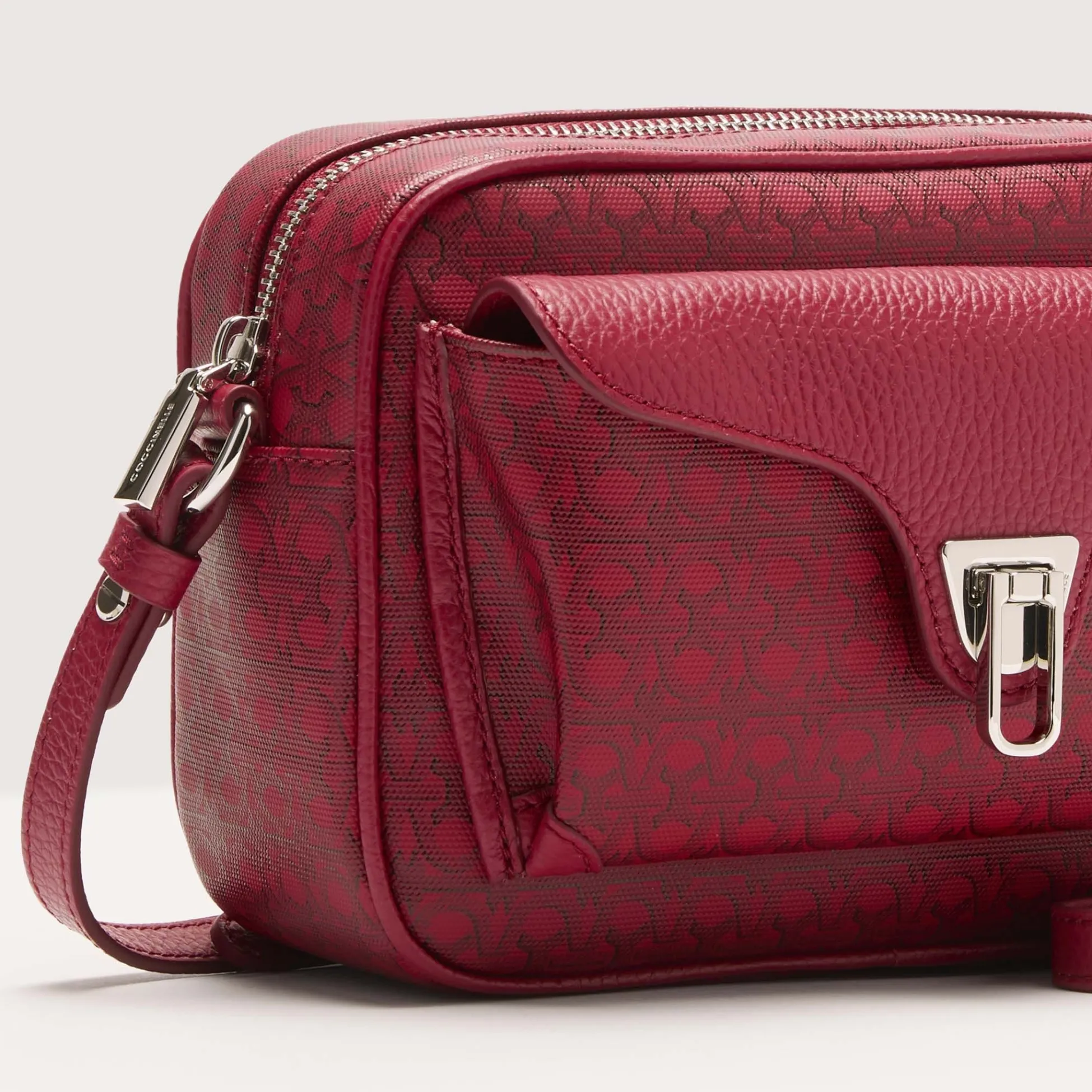 Coccinelle Beat Coated monogram small
