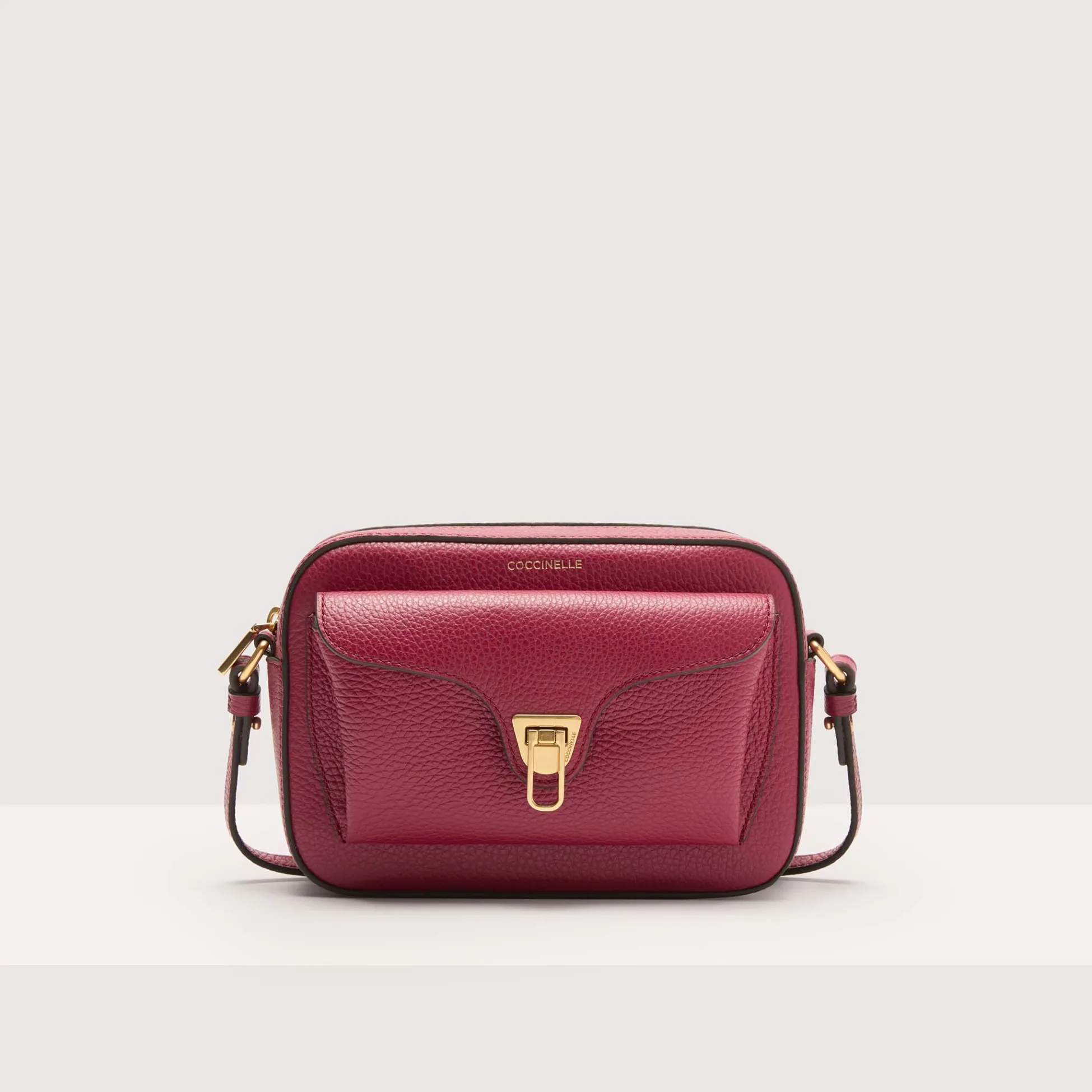 Coccinelle Beat Soft Small