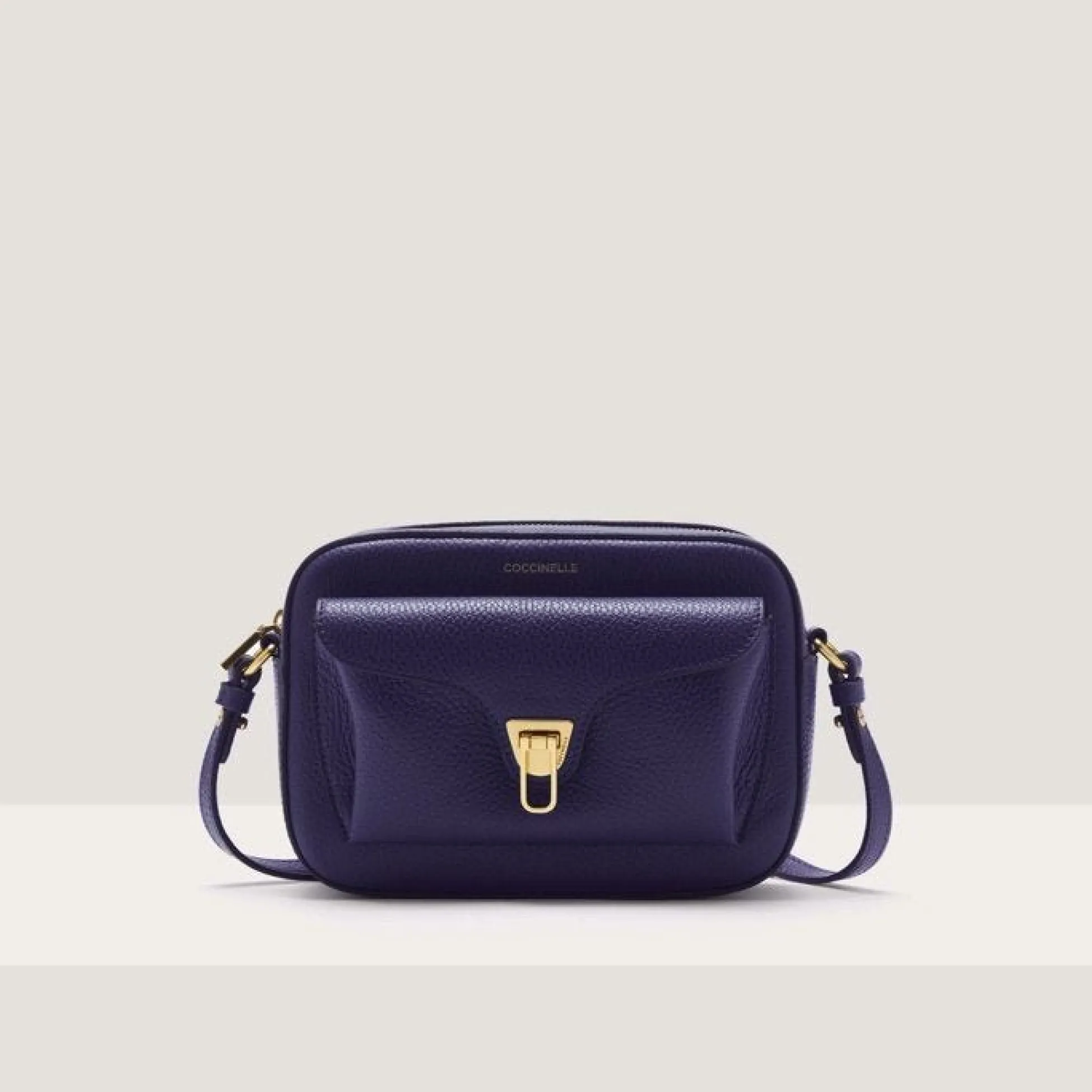 Coccinelle Beat Soft Small