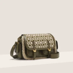 Coccinelle Campus Multimaterial Winter Monogram Medium