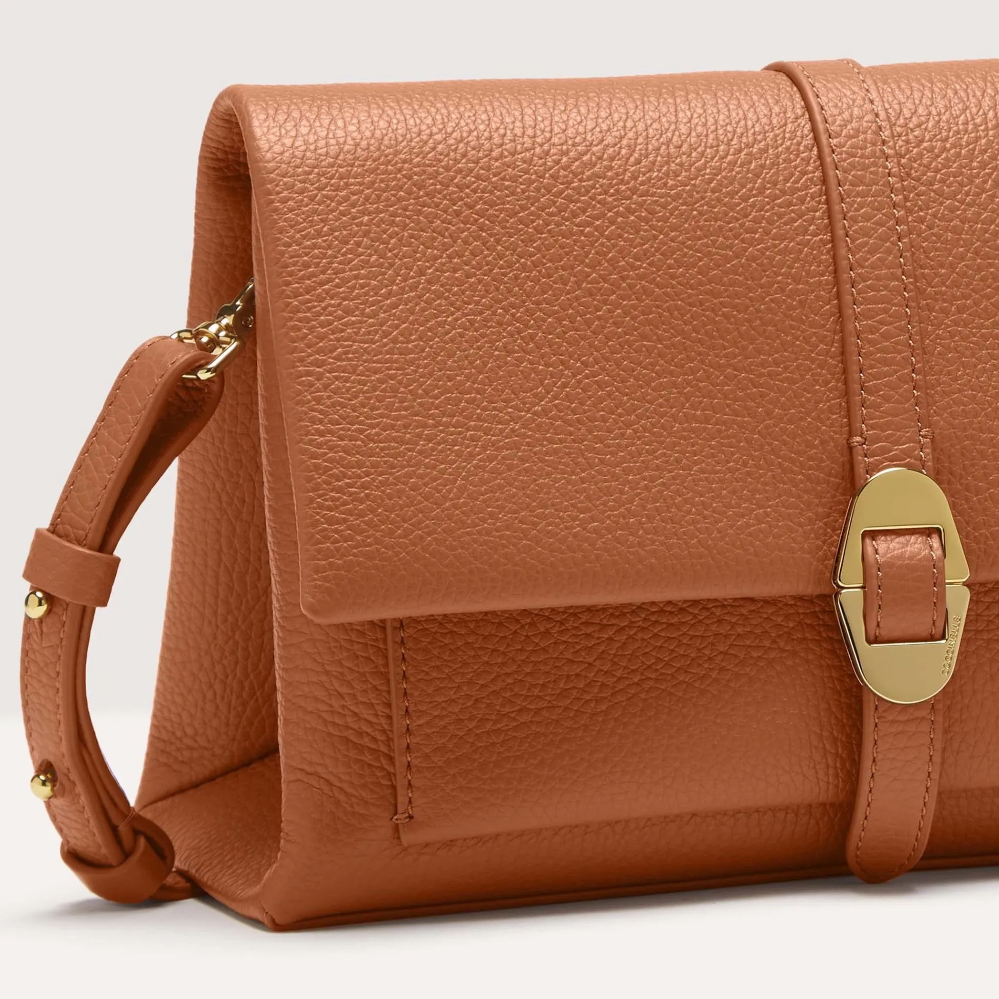 Coccinelle Dorian Small