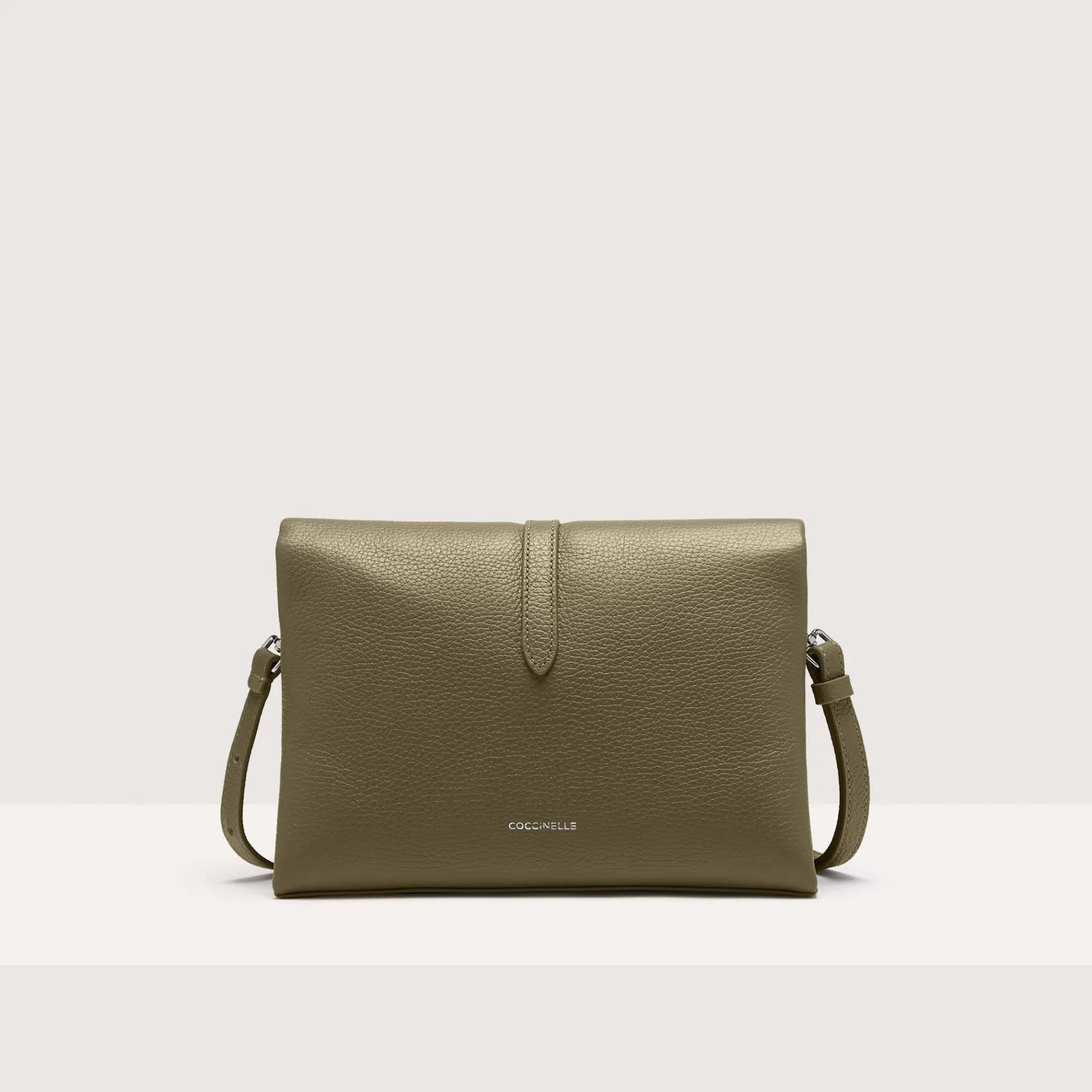 Coccinelle Dorian Small