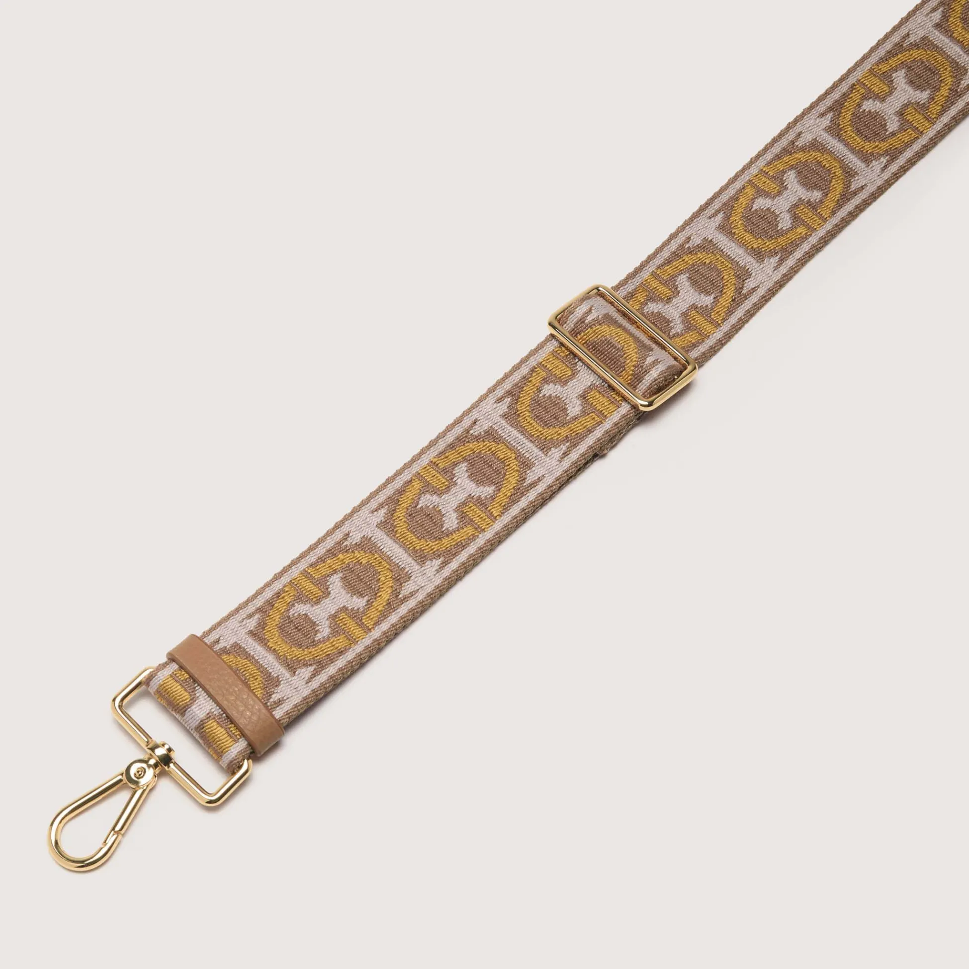 Monogram Tricolor