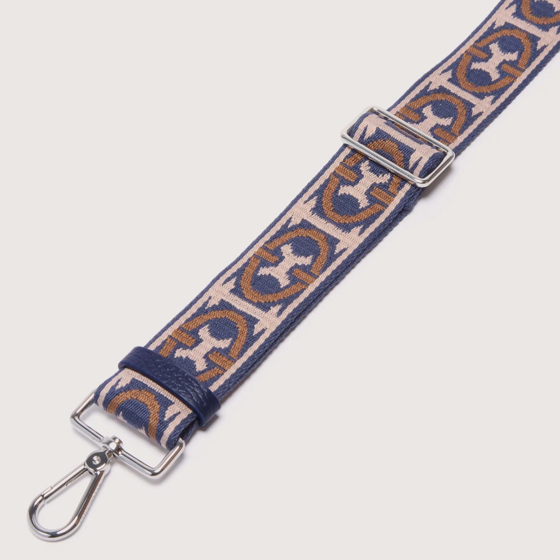 Monogram Tricolor