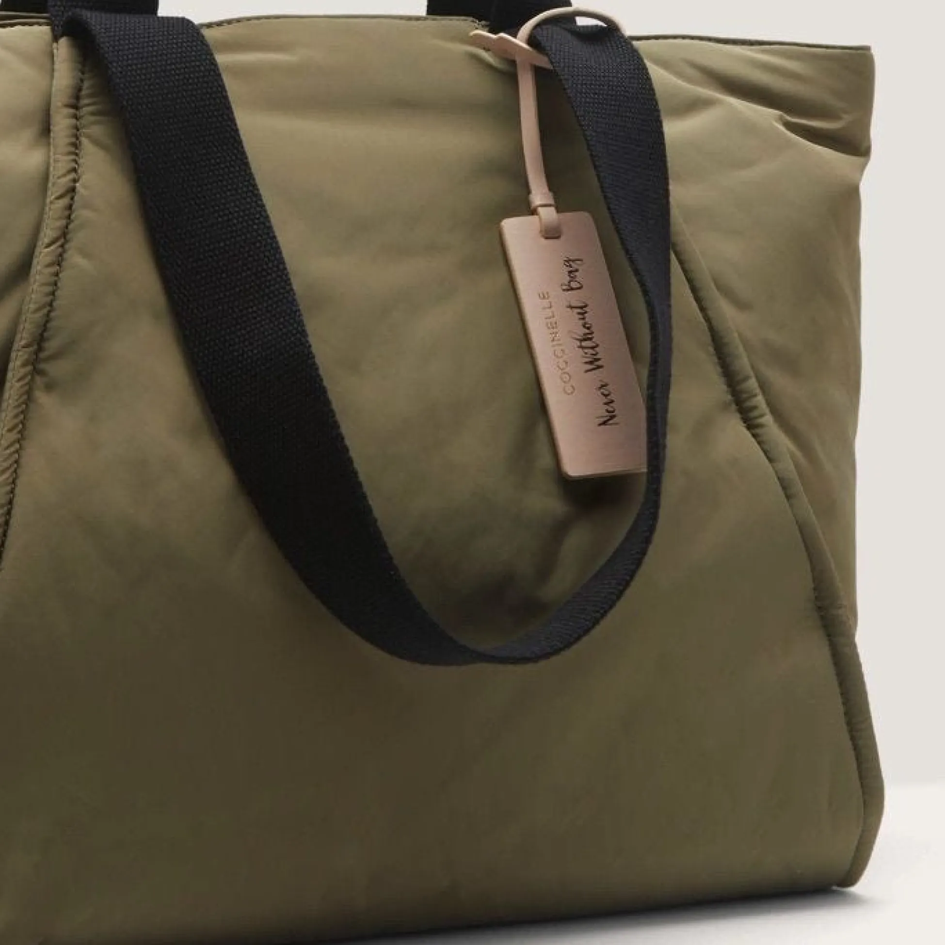 Never Without Bag Puffy Nylon